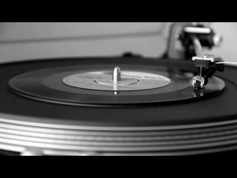 Fikret Kızılok - Güzel Ne Güzel Olmuşsun (Orjinal Plak Kayıt)