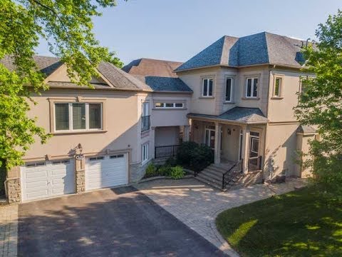 526 Rosebank Rd S Pickering