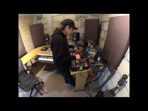 Xompax -   (Voltage Explorations Series #002 )