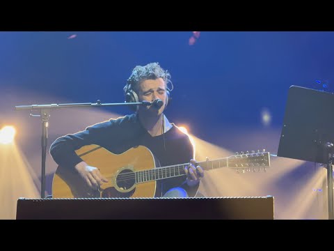 [4K] Matty Healy/The 1975 About You acoustic / Live at Sunday For Sammy, Newcastle upon Tyne