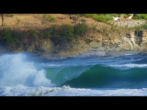 Big day at Playa Santana