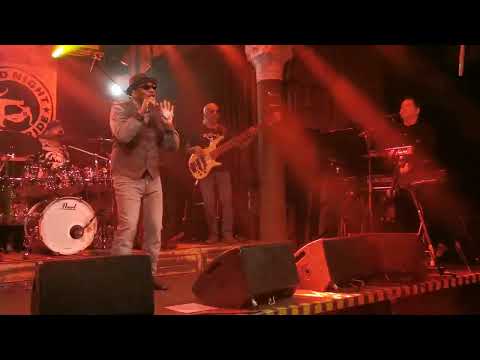 Listen to the spirit & John Lee Hooker Jr. speaks German ( Live, 2022 Schweinfurt) #blues #live 