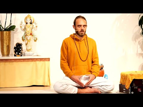 Therapeutisches Pranayama mit Raphael - Yoga Vidya Ashram Live, 10.03.2022, 6:00 Uhr