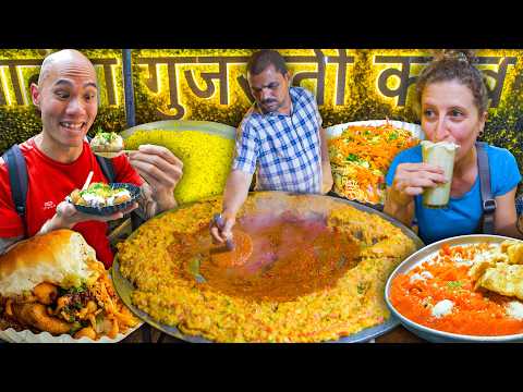 31 MUST TRY Indian Street Foods in Mumbai, India - BEST Vegetarian & Non Veg Indian Food in Mumbai!