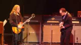 Joe Bonamassa & Warren Haynes - Crossroads - 5/16/13 Beacon Theater, NY