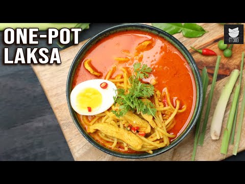Malaysian Chicken Laksa | Cozy & Rich In Vitamin | A Comforting Bowl Of Noodles & Curry