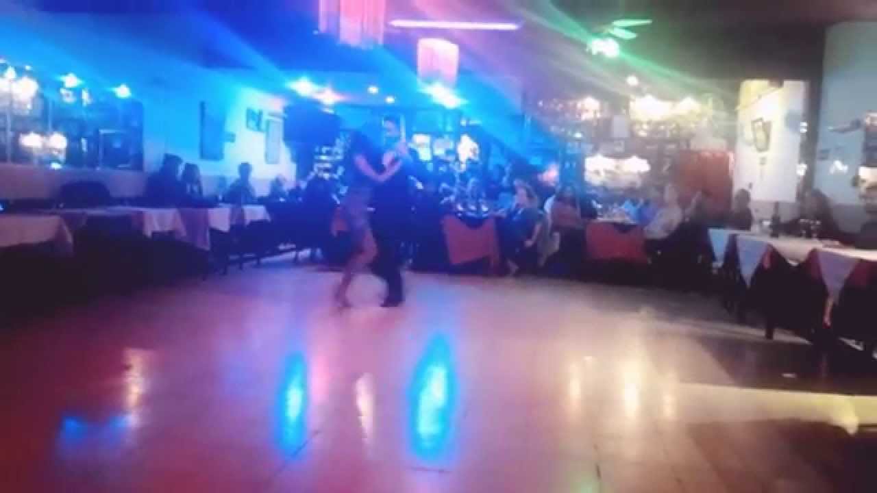 Samantha Dispari y Santiago Fina,video I