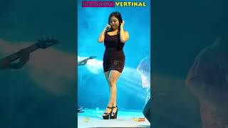 Download lagu ENI SELIA DOUBLE MLENTOCKZ 🍑 KEHADIRAN CINTA COVER #dangdut #dangdukoplo #verticalvideo mp3 Download lagu ENI SELIA DOUBLE MLENTOCKZ 🍑 KEHADIRAN CINTA COVER #dangdut #dangdukoplo #verticalvideo mp3