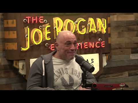 Joe Rogan and Johnny Knoxville talk about Cro Cop