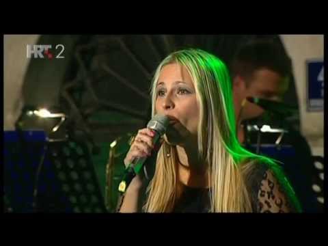 KSENIJA VARVODIĆ PERIŠ BURA S MORA (Šibenski festival 2013)
