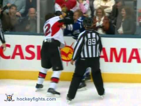 Mike Fisher vs Kris Versteeg