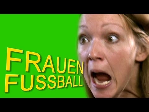 Die schlechteste Fußballmannschaft der Welt (mit Carolin Kebekus) - Broken Comedy Offiziell