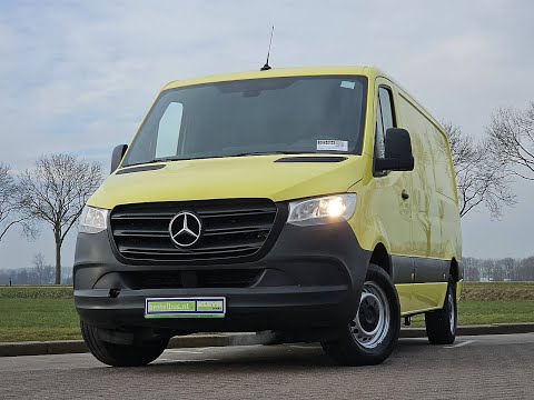 Mercedes-Benz Sprinter video miniatur
