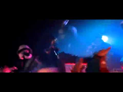 Aronstrong - bien équipé. LOURD !!