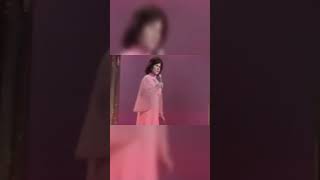 Kitty Wells - It wasn&#39;t god who made Honky Tonk angles #countrymusic