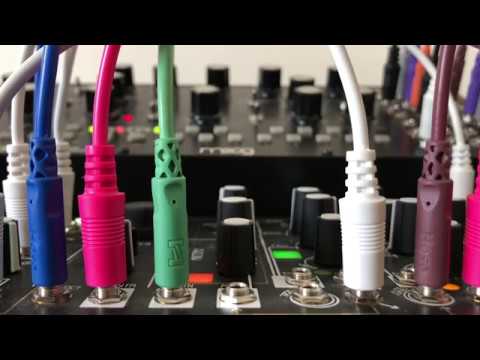 Avant-Garde / Noise / Experimental / Electronic Music w/ Moog and Make Noise