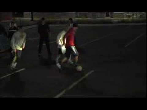 download lagu mp3 mp4 Calle Street Soccer, download lagu Calle Street Soccer gratis, unduh video klip Calle Street Soccer