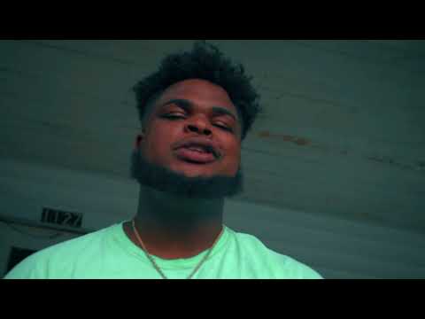 Fat Guy Frank - Snakes (Prod. By Wiiknokeez)