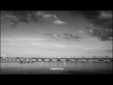 Bonobo - Between The Lines (feat. Bajka)