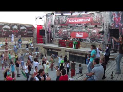 Katrin Kittyx @ KaZantip Z:19, Coliseum - 10.08.11.MP4