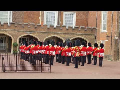 Grandstand TV theme tune performed by the Band of the Coldstream Guard!