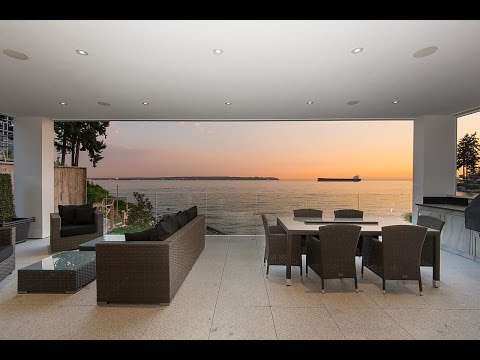 Luxury Waterfront Residence in West Vancouver, Canada