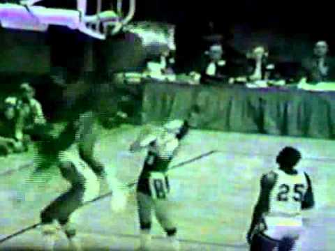 Thornridge A Season in Black and White