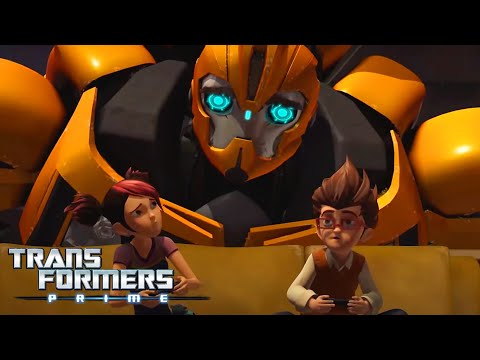 Sad Bumblebee | Transformers: Prime | Clip | Animation | Transformers Official