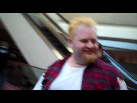 YOUMACON 2010 PART 52