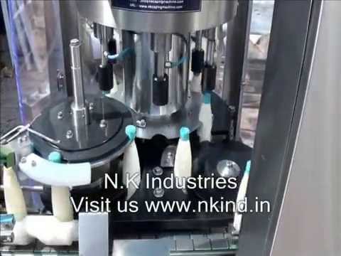 Automatic Rotary Snap Fit Capping Machine
