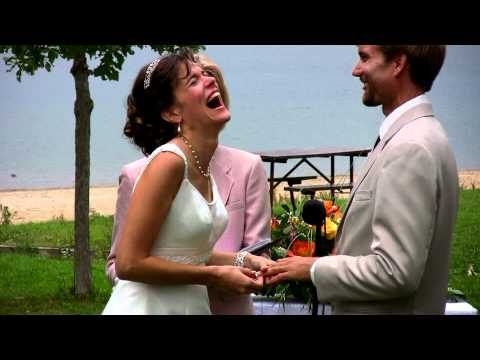 SaraLuke-mpeg2-25mb.m2t