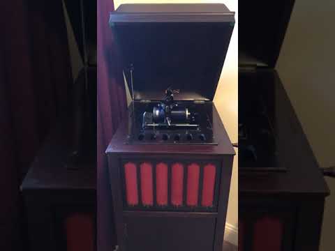 Edison blue amberol cylinder 3870 - Christmas Bells by Robert Gayler