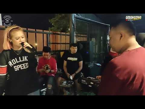 ade astrid (paitna kajujuran)