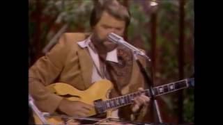 There Ain&#39;t No Gettin&#39; Over Me - Ronnie Milsap and Glen Campbell (1982)