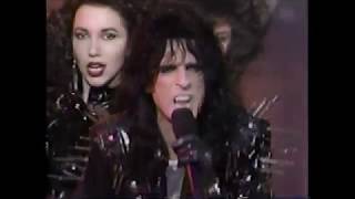 Alice Cooper  &quot;House Of Fire&quot;  Live on AMA 1990