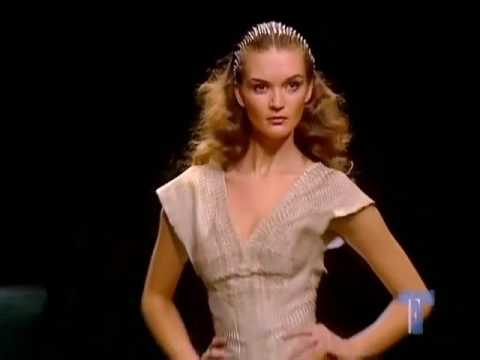 Alexander McQueen ss 2006 Paris FT