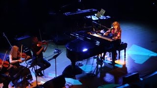 "Bleeding Heart" - Regina Spektor at The Town Hall, NYC (10.17.16)