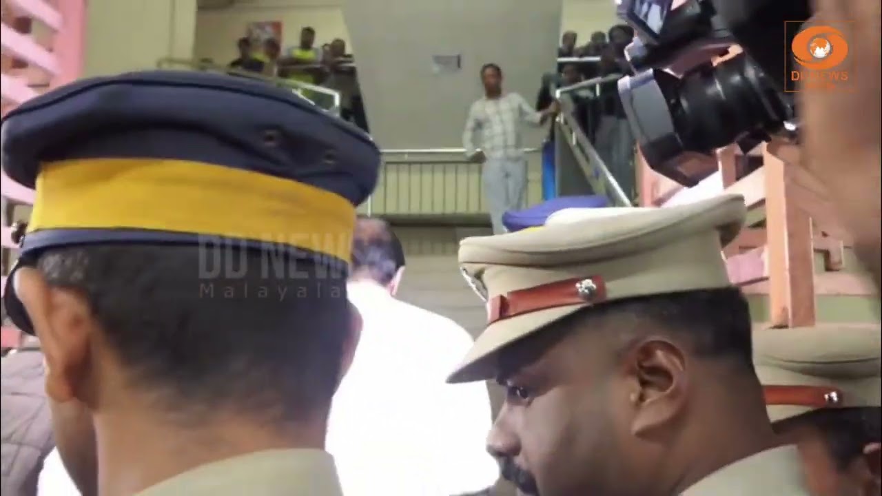 മണ്ണിടിച്ചിൽ; ദുരിതാശ്വാസ പ്രവർത്തനങ്ങൾ അവലോകനം ചെ