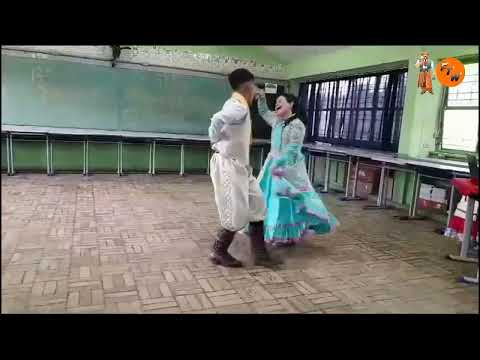 Representando CTG Patrulha do Oeste - UGN- 4º RT - Davi Luz de Moura e Helena Candia Allegrini