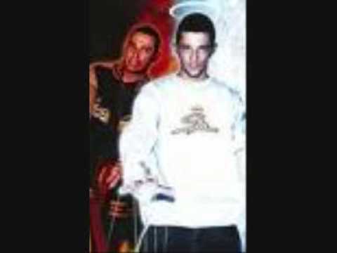 fabri fibra e nesli freestyle @ rin ( radio italia network)