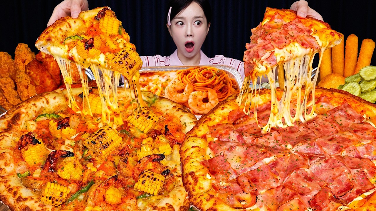 도우가 더 맛있는 피자?!!  두 가지 청년피자🍕  먹방 Wait, why is PIZZA's dough THIS good? 🍕