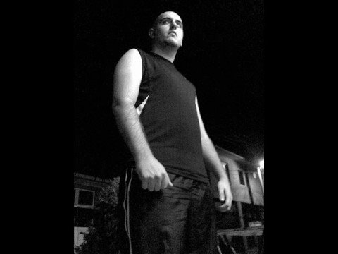 Donnis Belah  Nanana feat ILLegalz