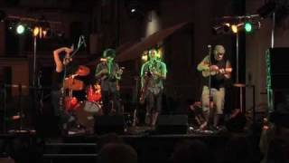 Le C.U.L. - Live@Savigliano - 10-11 - Le Reggae de la Mort - Benoit XVI