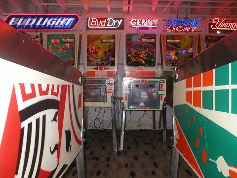 Vic Camp Pinball: A clear view close up tour of 25 Gottlieb wedgeheads...part 1