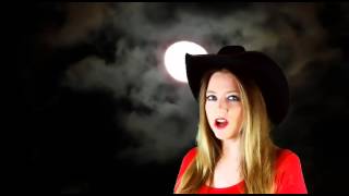 Burning a hole in my mind, Classic Country Music Cover Love Song, Jenny Daniels covers Connie Smith