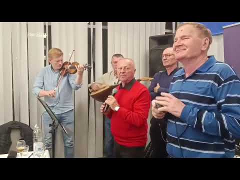 Ivica Petrovic i Piljo Geljic- Ja sam momak nezenjen