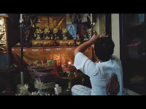 NGELINGGIHANG  PETEDUN DANGHYANG NIRATA, HYANG GIRI TOHLANGKIR, HYANG GNIJAYA, ring rahina purnama