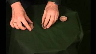 Mircomagie : le Bonneteau des coquilles de noix, Daniel Juillerat