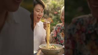 Download lagu How difficult to eat noodles ||trending ||shortviral #dreamscreenal #mehakusa mp3