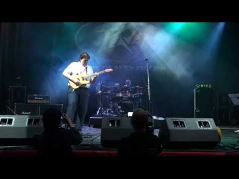 Silvio Gazquez - Summer Nights (Live Guitar Idol Show 2009, London) HD